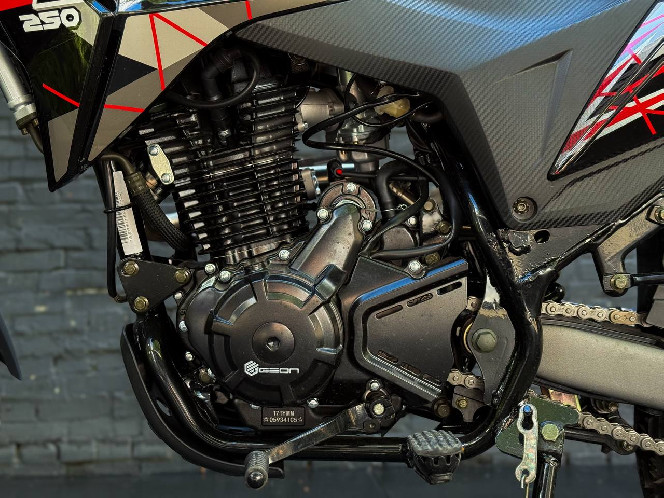 Мотоцикл GEON ADX 250 On-Road 19/17 МКПП-6