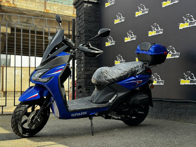 Скутер SPARK SP150S-19BN