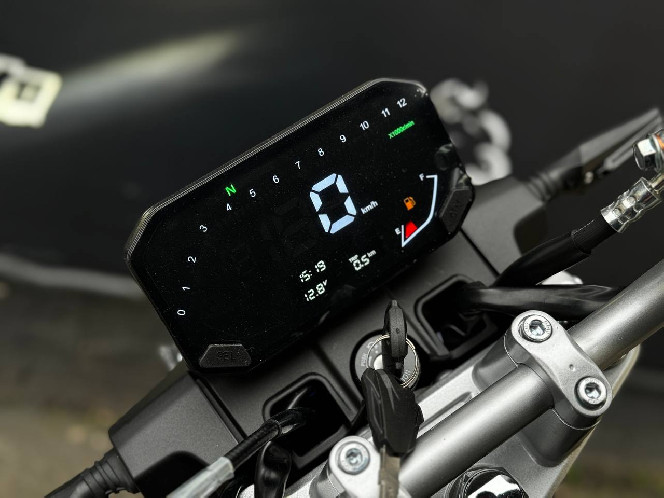 Мотоцикл LONCIN LX250-15D CR4 NEW (двигун LC171YMM)
