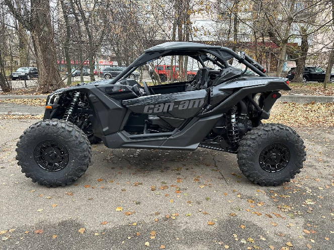 Баггі BRP Maverick 1000 RR 2023