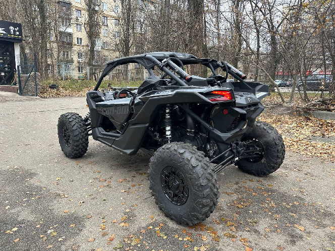 Баггі BRP Maverick 1000 RR 2023