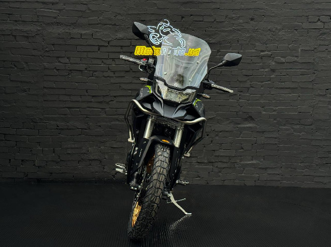 Мотоцикл CYCLONE RX401 (БЕЗ КОФРІВ)