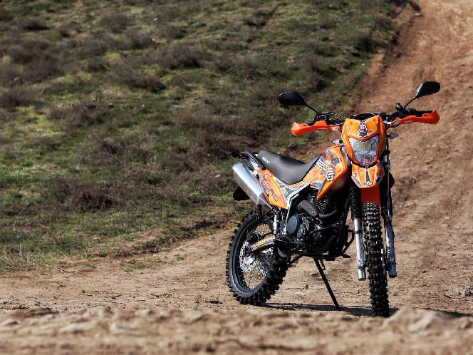 Мотоцикл GEON XRL 25 /X-Road light 250, CR 21/18 Off-Road) - GEON X-ROAD LIGHT 250 (21/18)