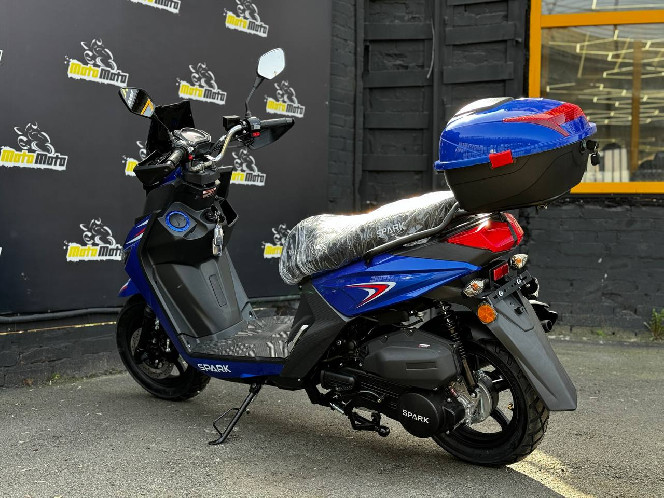 Скутер SPARK SP150S-19BN