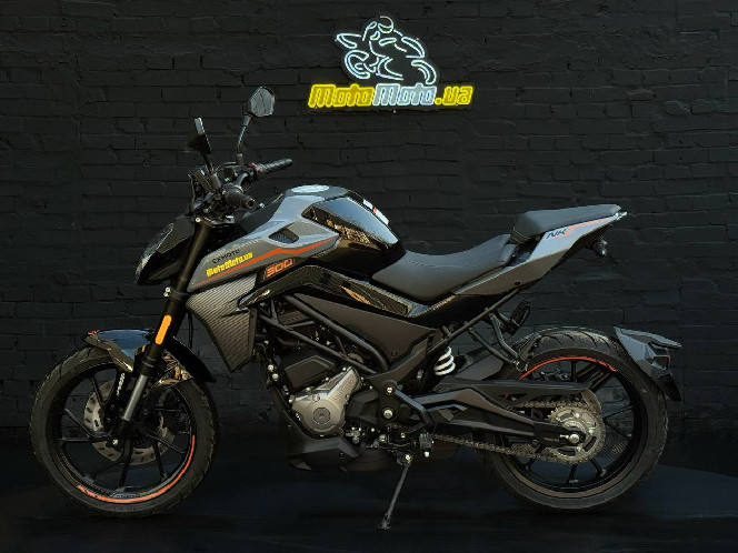 Мотоцикл CFMOTO 300NK