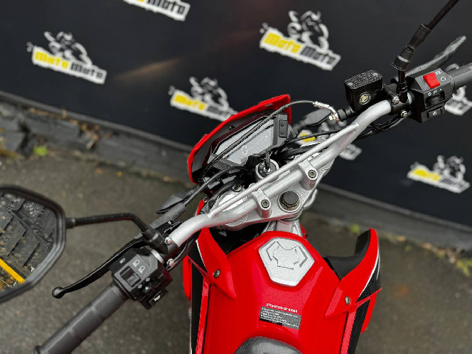 Мотоцикл LONCIN LX 250 GY-3K SX2 (LC171YMM)
