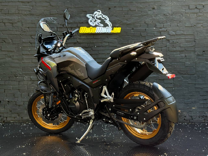 Мотоцикл CYCLONE RX600