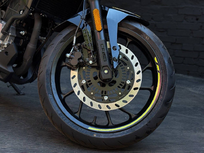 Мотоцикл CFMOTO 250NK LITE