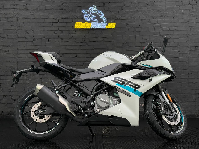Мотоцикл CFMOTO 300SR