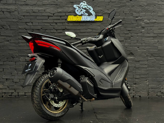 Скутер ZONTES ZT125-D