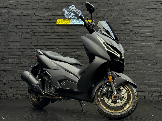 Скутер ZONTES ZT125-D