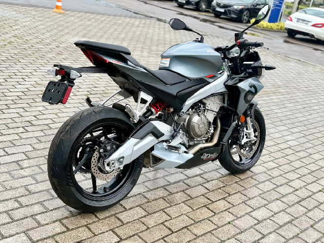 Мотоцикл APRILIA TUONO 660 2023 рік, (230 км), б/у