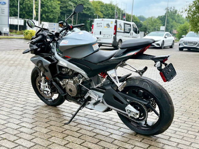 Мотоцикл APRILIA TUONO 660 2023 рік, (230 км), б/у