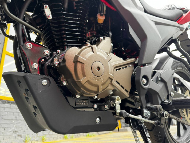 Мотоцикл LONCIN LX250-15D CR4 NEW (двигун LC171YMM)