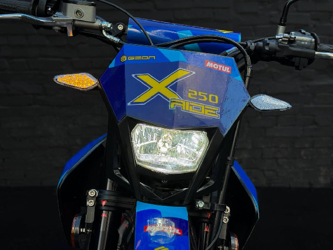Пітбайк GEON X-ride (250 Motard 14/14 МКПП 6)