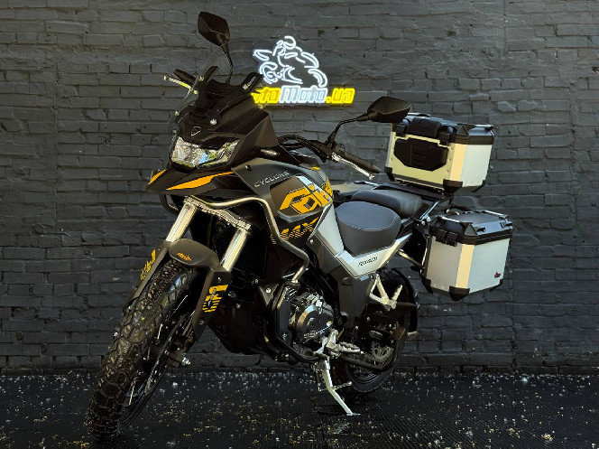 Мотоцикл CYCLONE RX401 (АЛЮМІНІЄВІ КОФРИ)