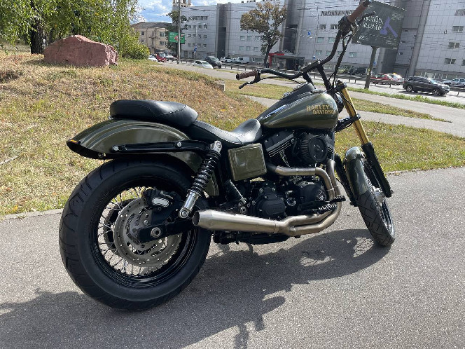 Мотоцикл HARLEY-DAVIDSON STREET BOB 2016 год, б/у (15 000 км)