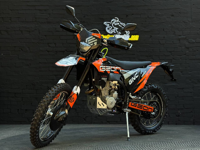 Мотоцикл GEON DAKAR GNC 300 YBS 21/18 МКПП 6