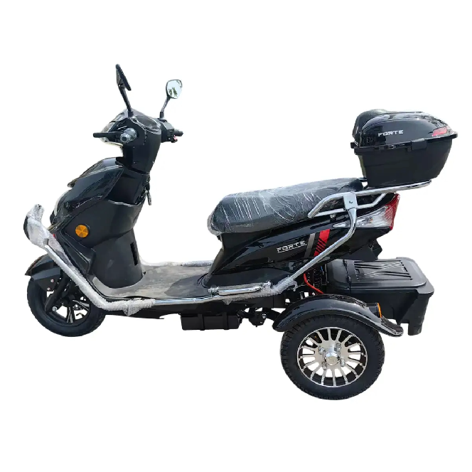 Электроскутер FORTE HAWK MAXI