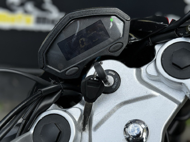 Мотоцикл SPARK SP250R-35