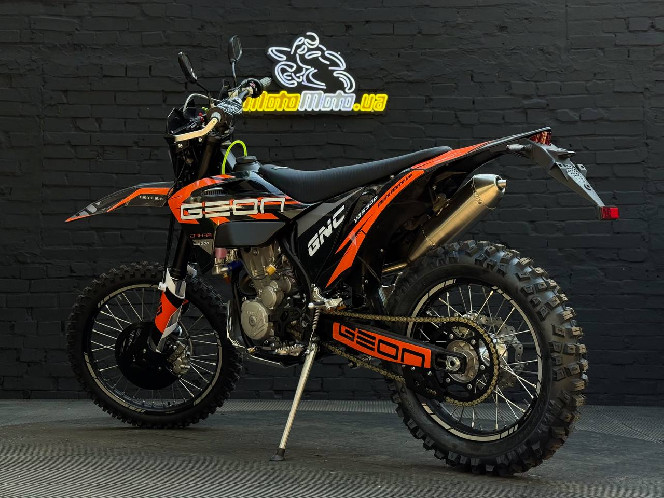 Мотоцикл GEON DAKAR GNC 300 YBS 21/18 МКПП 6