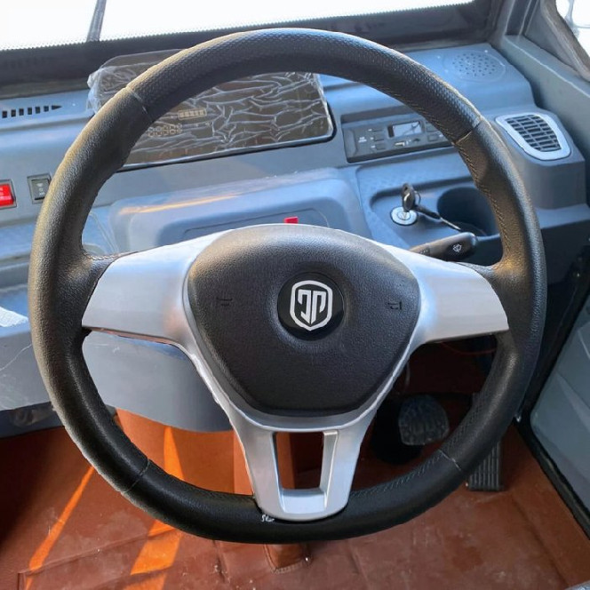 Електротрицикл вантажний DOZER Model 8Б
