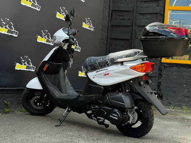 Скутер SPARK SP125S-15