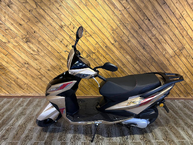 Скутер KV HT125 T-32C
