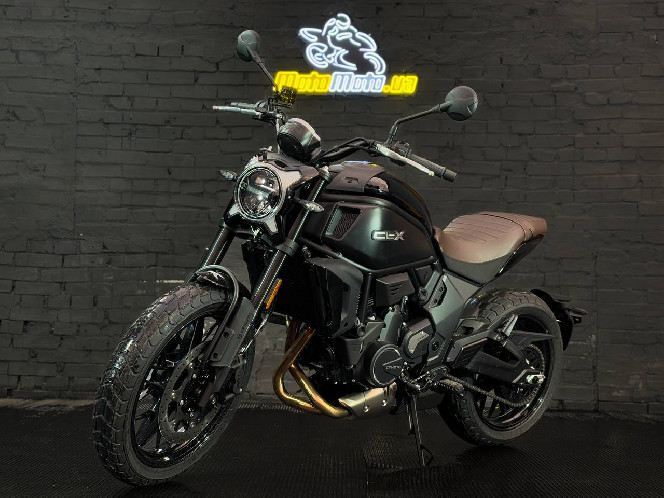Мотоцикл CFMOTO 700CL-X Heritage