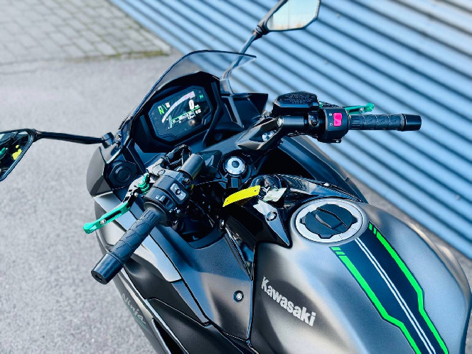 Мотоцикл KAWASAKI NINJA 650 2024 рік,(1883км),  б/у