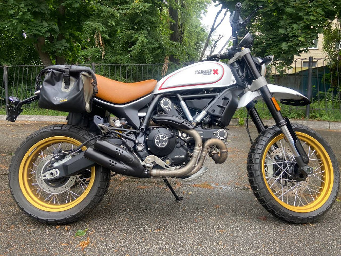 Мотоцикл DUCATI SCRAMBLER 800 2021 год, б/у (9000 км)