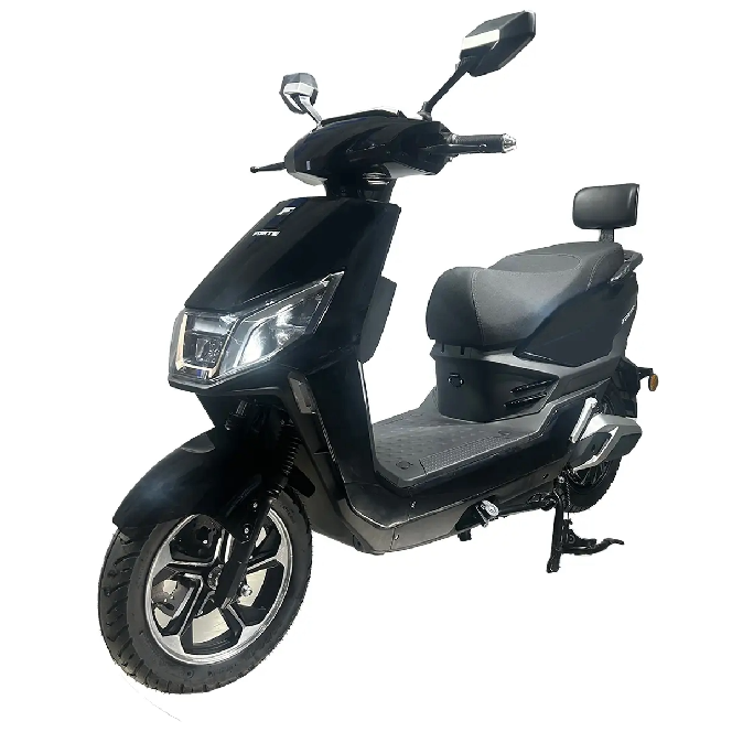 Електроскутер FORTE R3