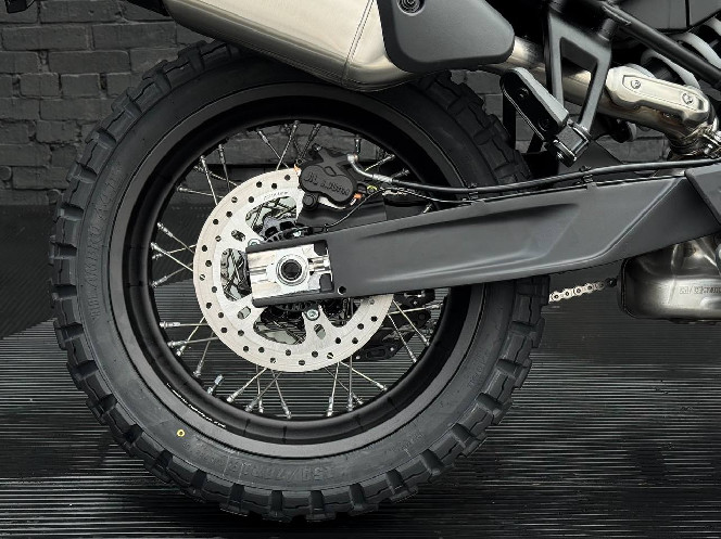 Мотоцикл CFMOTO 800MT-X