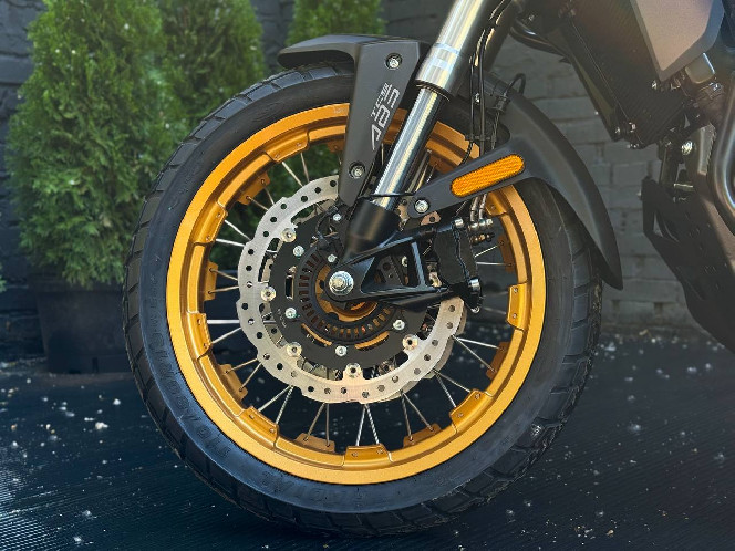 Мотоцикл CYCLONE RX600