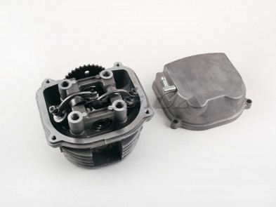 Головка цилиндра 4T GY6 125 (в сборе, +крышка) 