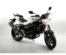Hyosung GT650