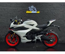 Мотоцикл CFMOTO 450SR
