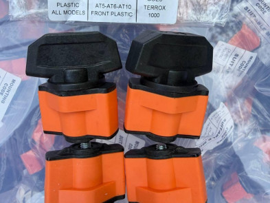 Кріплення к-кт кофра Tudeks M03 (SEGWAY AT5, AT6 rear plastic)