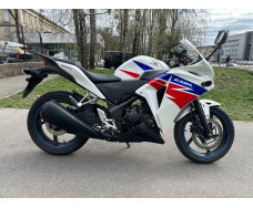 Мотоцикл HONDA CBR 250R 2014 год, б/у (9850 км)