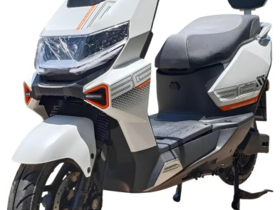 Электроскутер FORTE T11
