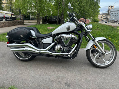 Мотоцикл YAMAHA XVS 1300, 2013 год, б/у (5150 км)