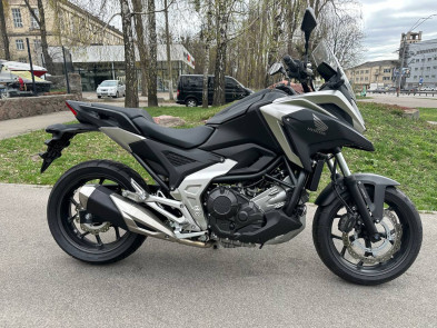 Мотоцикл HONDA NC750X 2021 рік, б/у (3300 км)