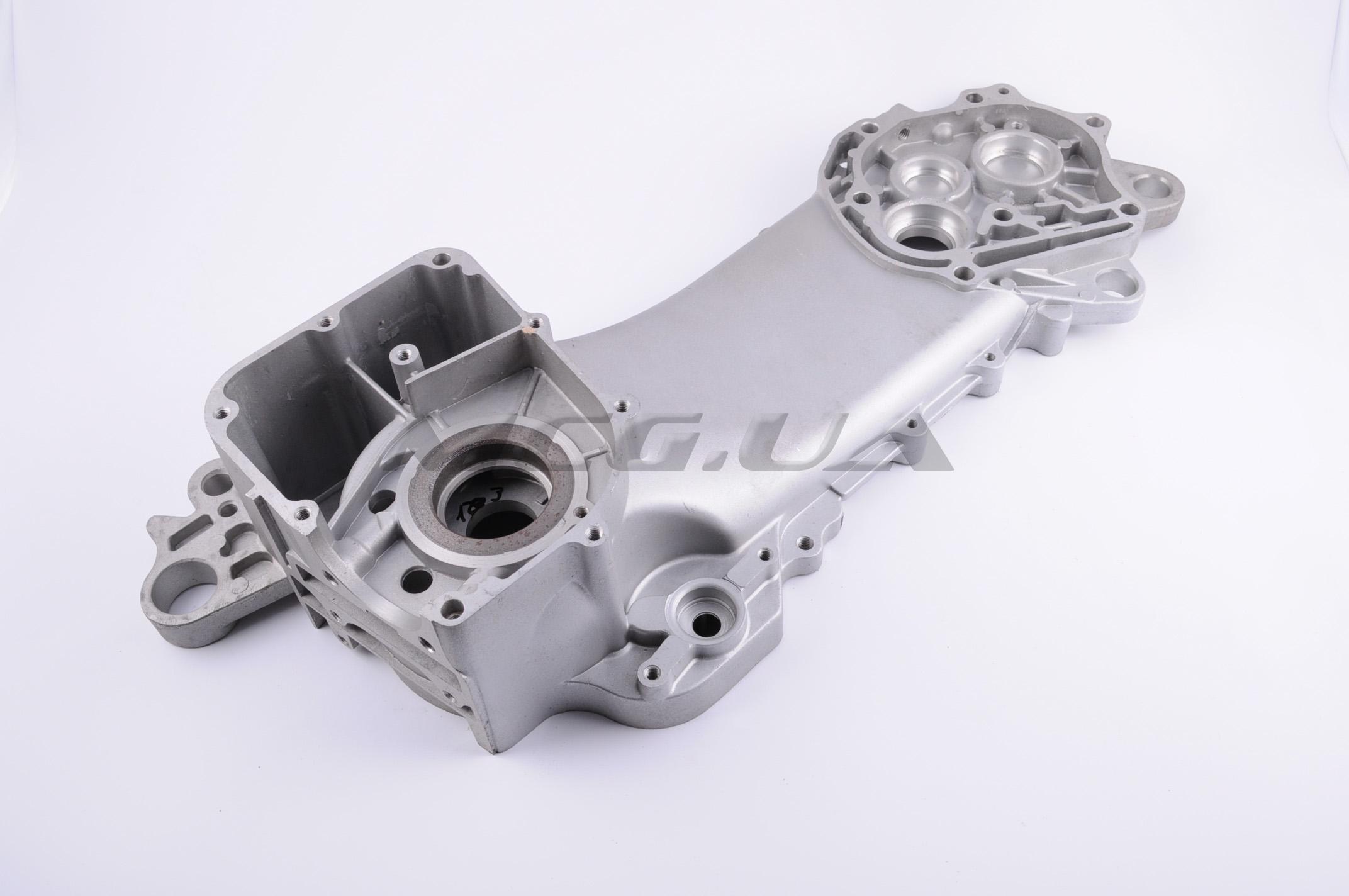 Картер 4T GY6 50 (139QMA) (левый) (