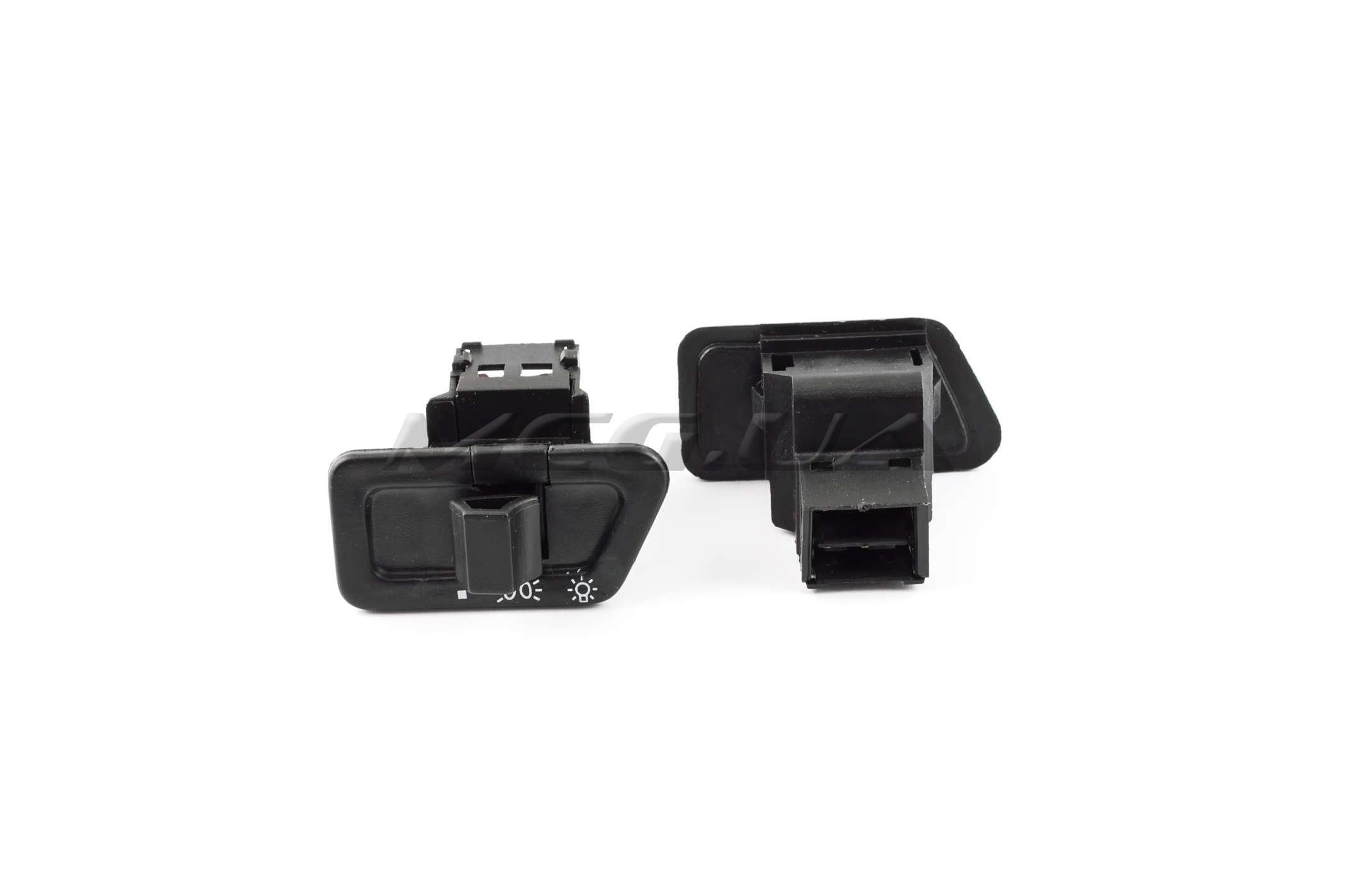 Кнопка руля (габариты) 4T GY6 50-150