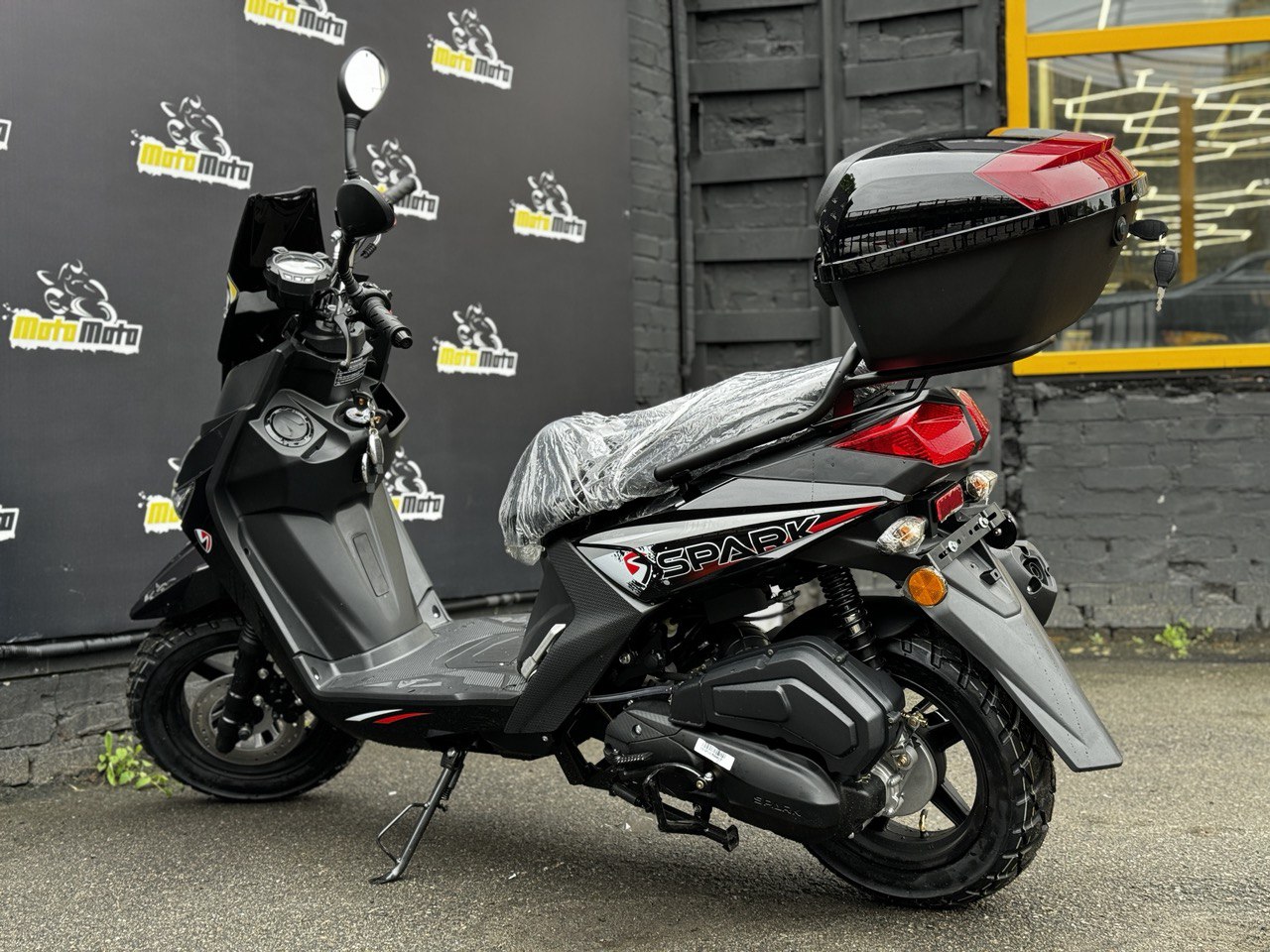 Характеристики Скутер SPARK SP150S-19BN