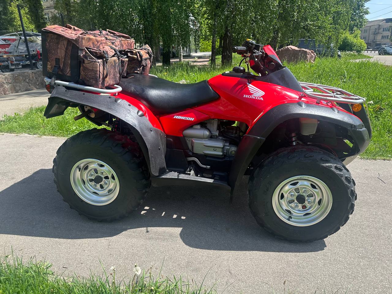 Квадроцикл HONDA Rincon TRX 650 FA5 2005 год, б/у (700 км)