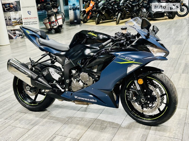 Мотоцикл KAWASAKI NINJA 636 ZX-6R 2023 рік, б/у (2 000 км)
