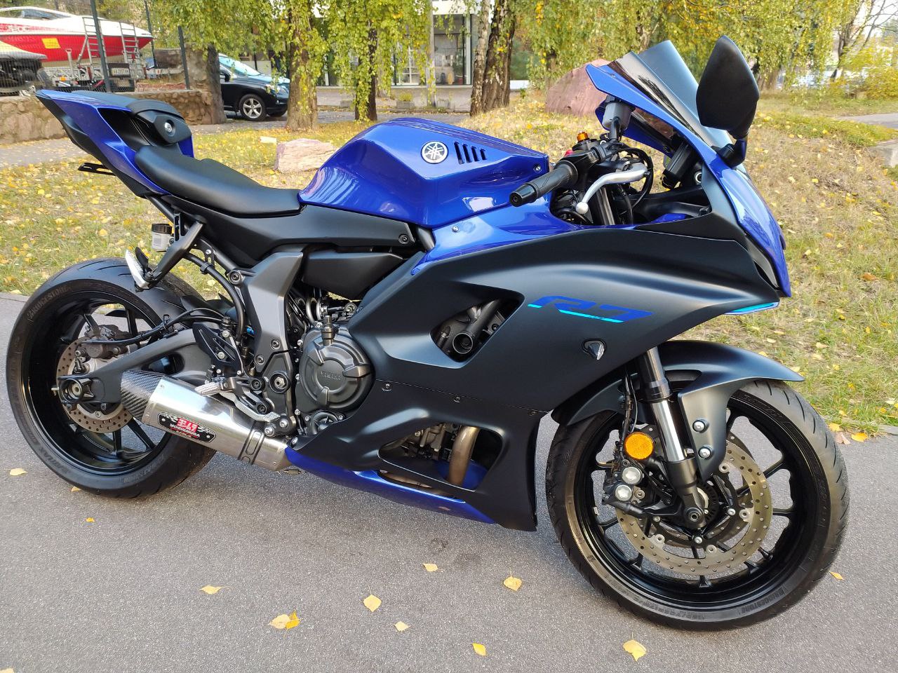 Мотоцикл YAMAHA R7 2022 год, б/у (2 000 км)