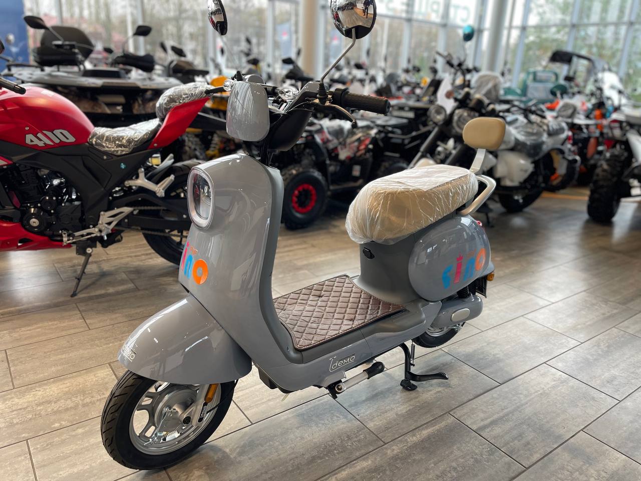 Електроскутер IDemo Pleasure Lambretta GR60-LA