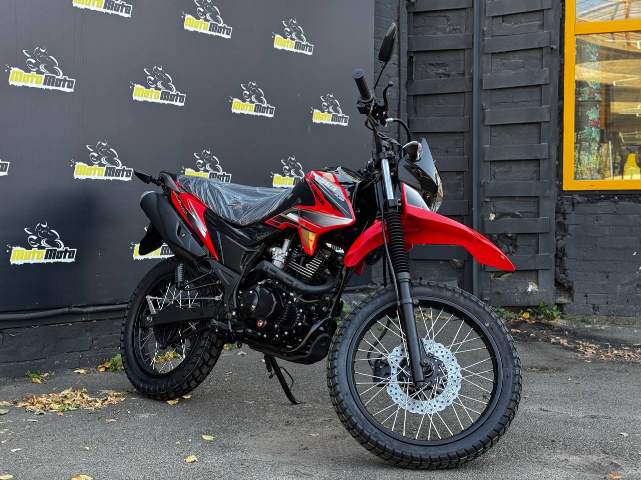 Характеристики Мотоцикл LONCIN LX200GY-3 PRUSS